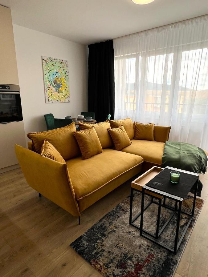 Cozy Stay Apartment Trenčín Exterior foto