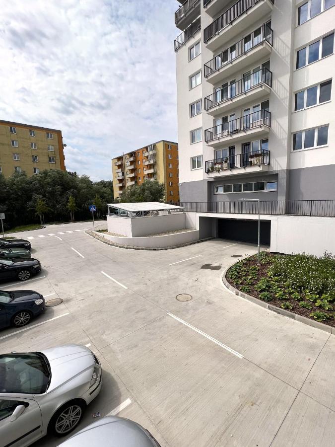 Cozy Stay Apartment Trenčín Exterior foto