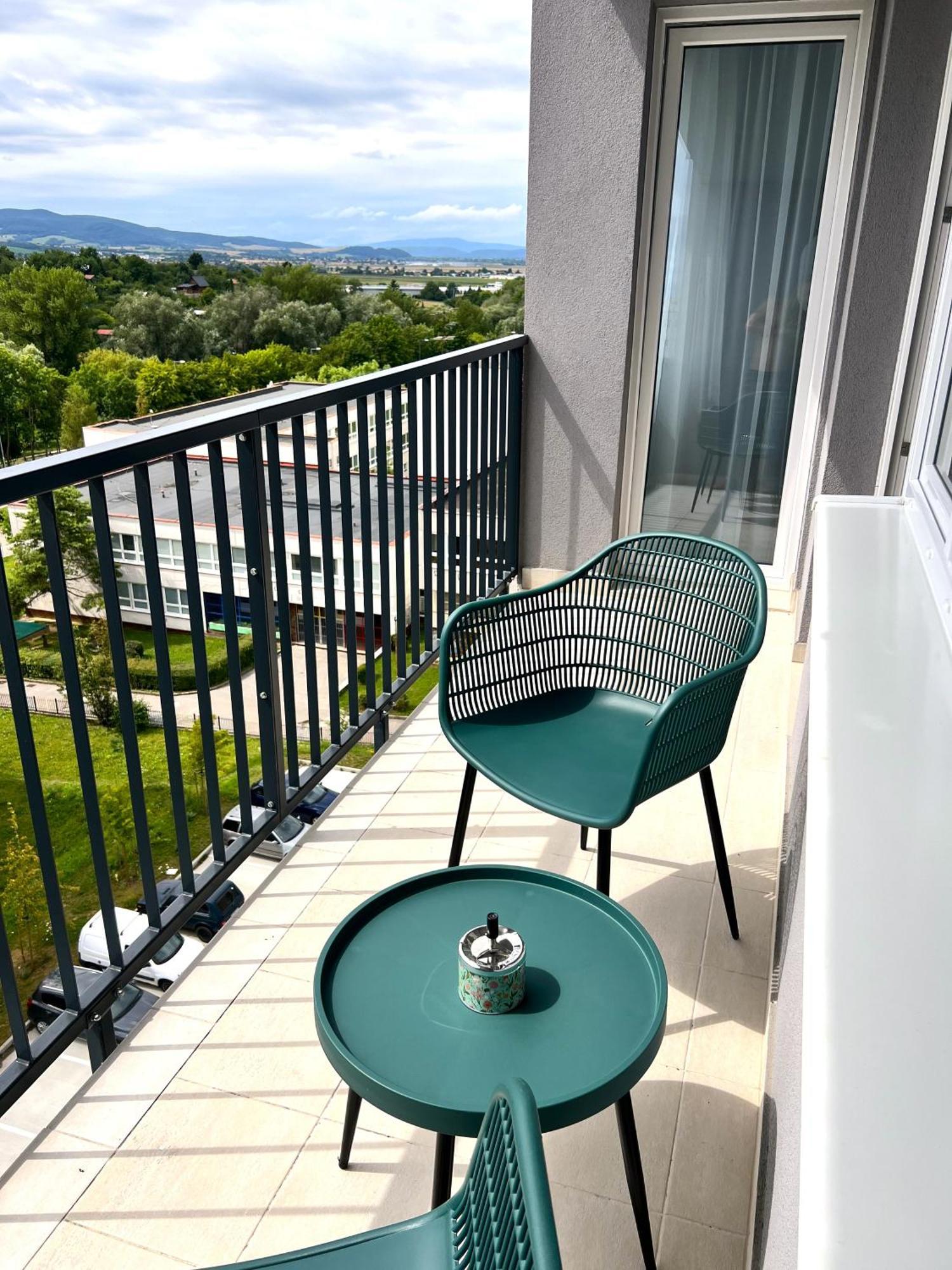 Cozy Stay Apartment Trenčín Exterior foto